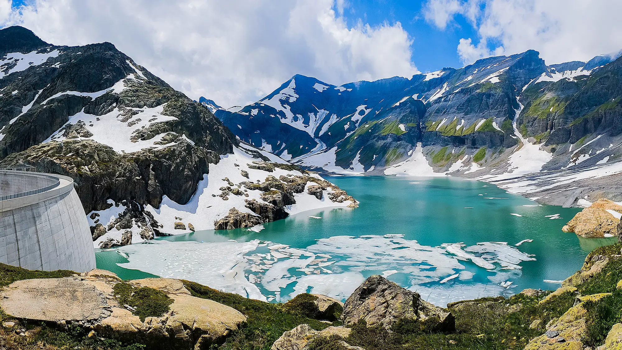 Le barrage de Vieux Emosson, qui alimente la centrale électrique du Nant de Drance.