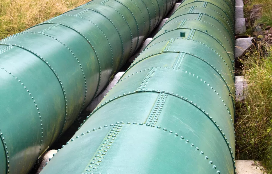 Énergie hydroélectrique : conduites forcées, rivetées.  